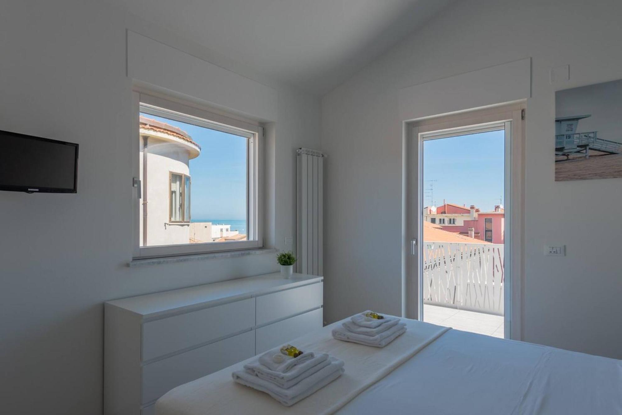 Blu Mare - Yourplace Abruzzo Marina di San Vito Esterno foto
